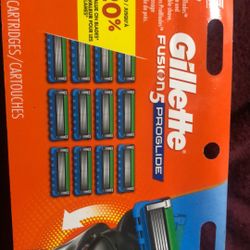 Gillette Pro Glide Men's Razor Blades, 12 Blade Refills, Blue