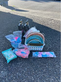 Gender reveal party stuff