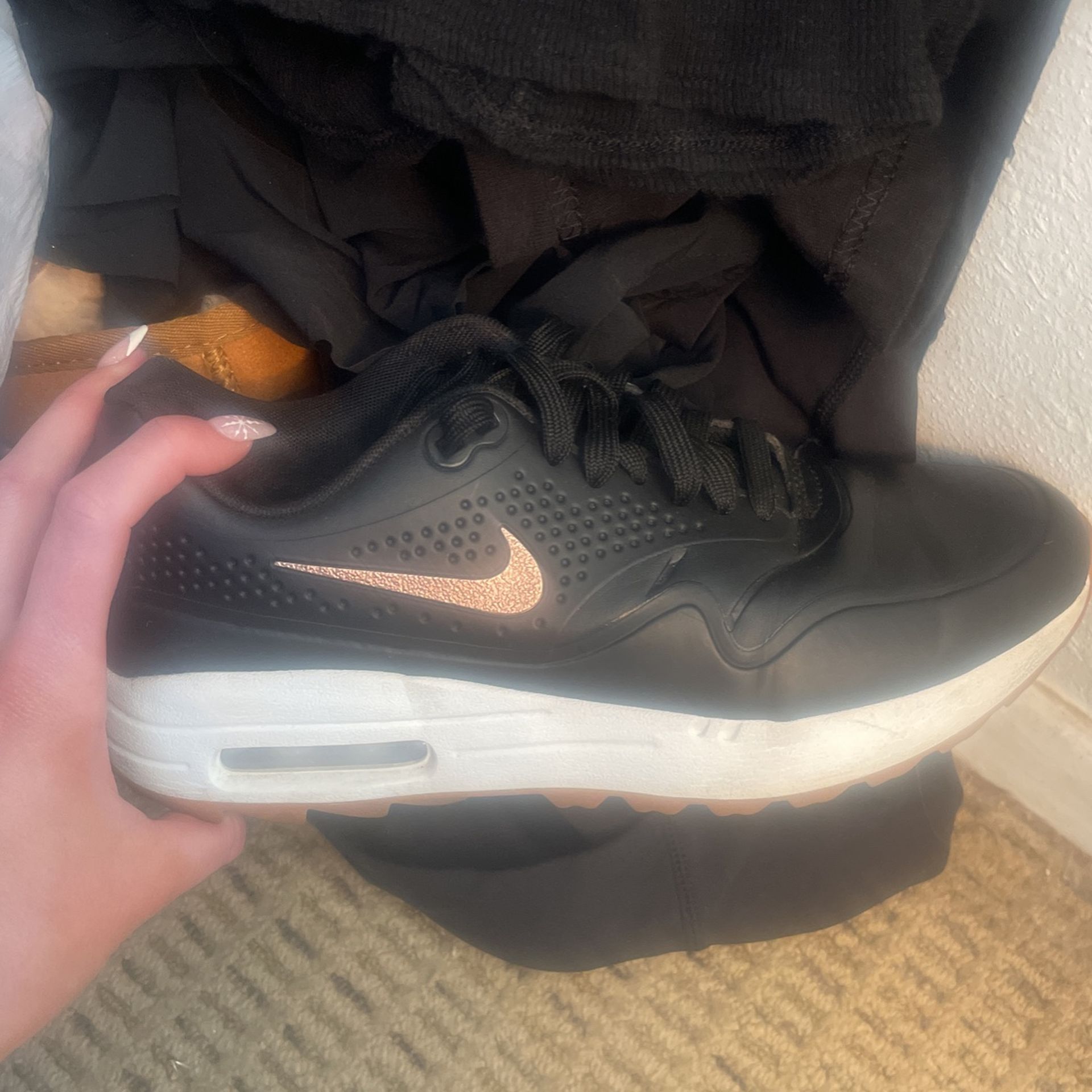 Nike Womens Golf Shoe Size 7 ✨