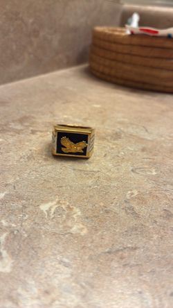 92.5% silver gold plated eagle ring and onyx