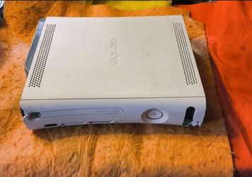 Original Xbox 360 with the Falcon board, read full description.