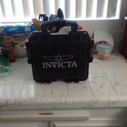 INVICTA WATCH CASE 