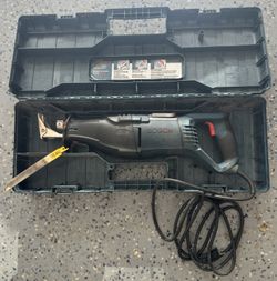 Bosch 12-Amp Corded Variable-Speed Reciprocating Saw with Case