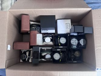 WATCHES 10$ BRAND NEW