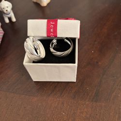 Beautiful Earrings Sterling Silver New