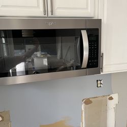 Microwave Whirlpool 