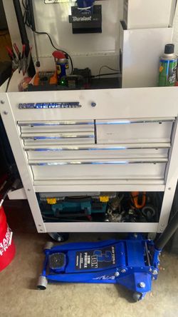 Rolling toolbox