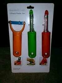3 piece peeler set ** stainless steel ** brand new! - $5
