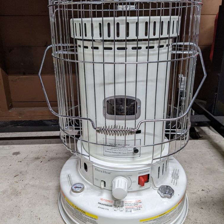 DuraHeat Portable Convection Kerosene Heater Provides 23,800 Btu's of  Warmth for Sale in Bloomingdale, NJ - OfferUp