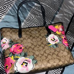 Coach    Purse reversible🌺