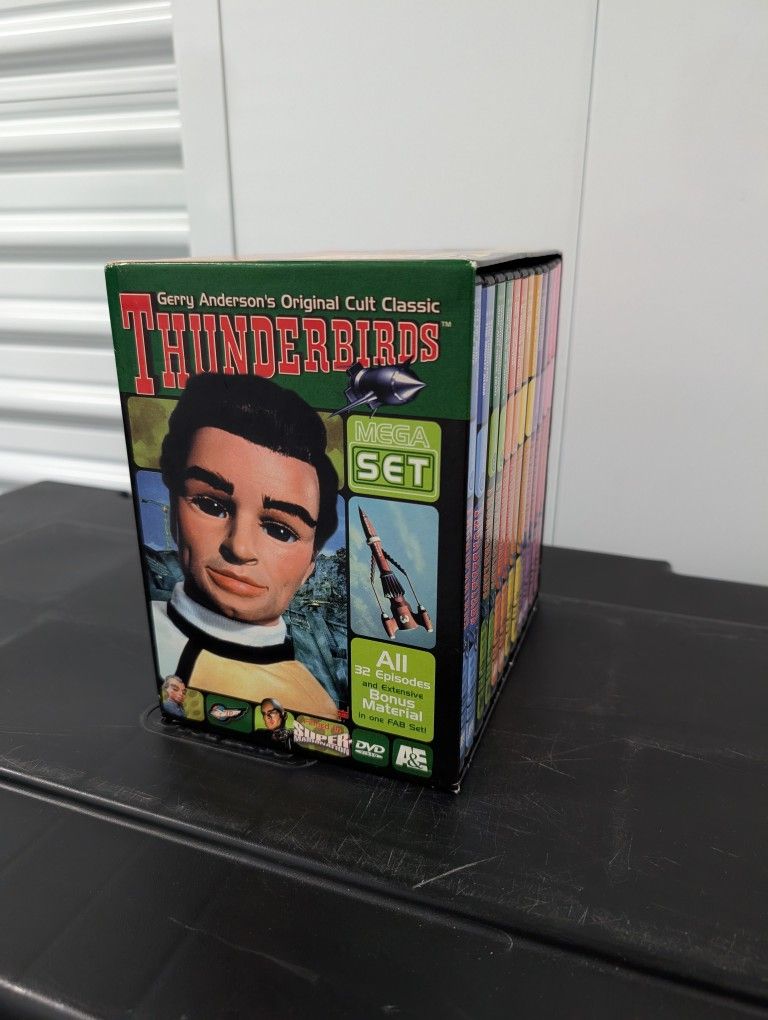 Gerry Anderson's Thunderbirds 12-Disc DVD Set The Complete Series (2002) Retired