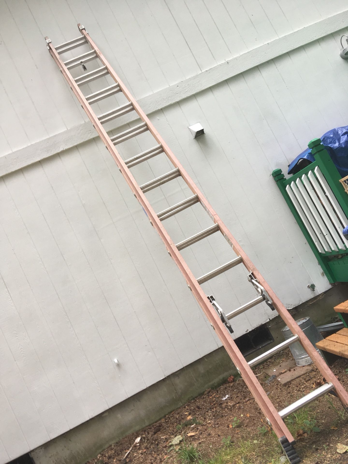 Werner 28’ ladder