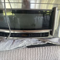 LG Microwave 