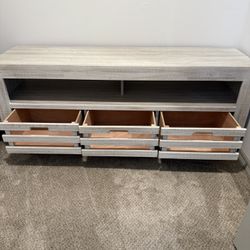 Tv Stand  Like New