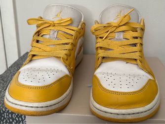 Air Jordan 1 Low Pollen Sneakers