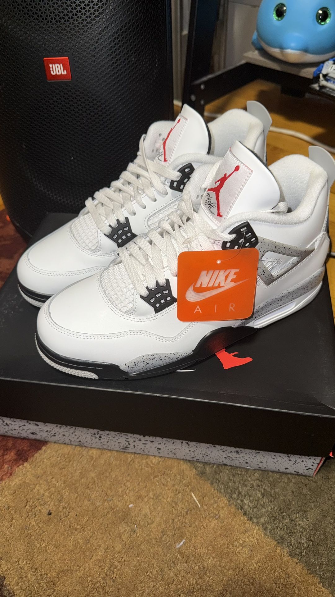 Jordan 4s Cement White