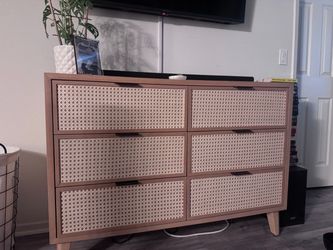 Bedroom set