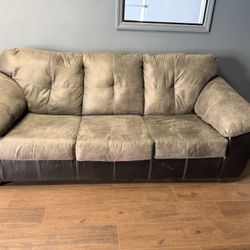 Gray Couch Set for Sale – Must Go Today After 12 PM!