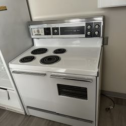 Frigidaire - Deluxe