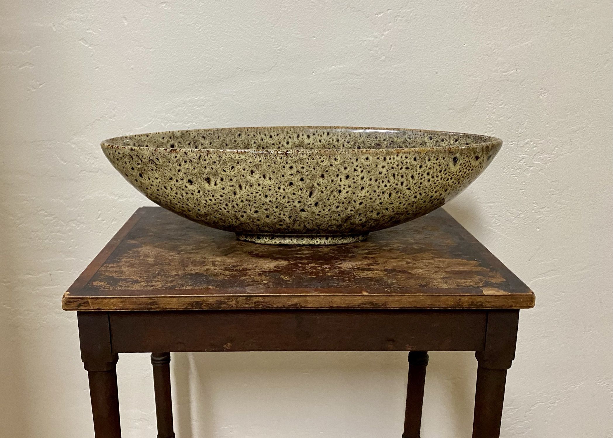 Beautiful Fruit Or Coffee Table Bowl 