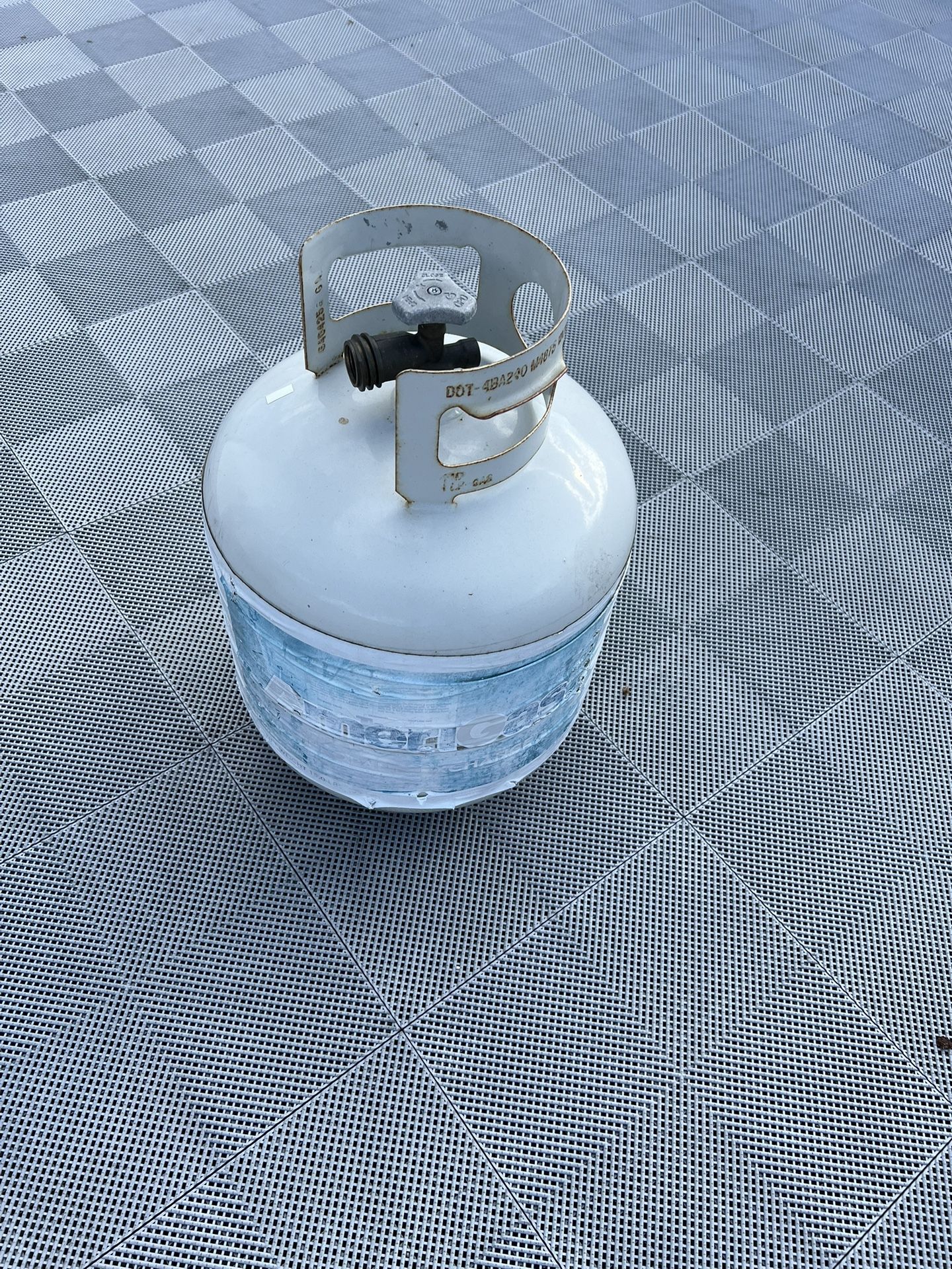 AmeriGas Propane tank- third of the way full