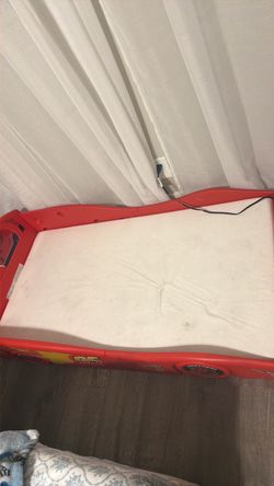 Kids bed