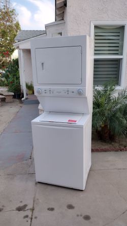 Stackable washer gas dryer