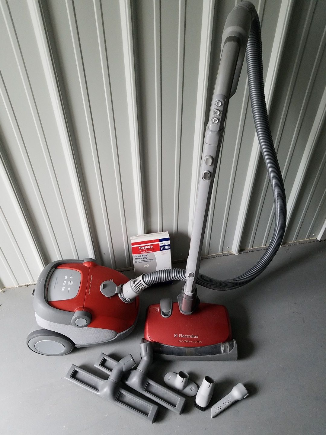 Electrolux Oxygen Ultra canister vacuum