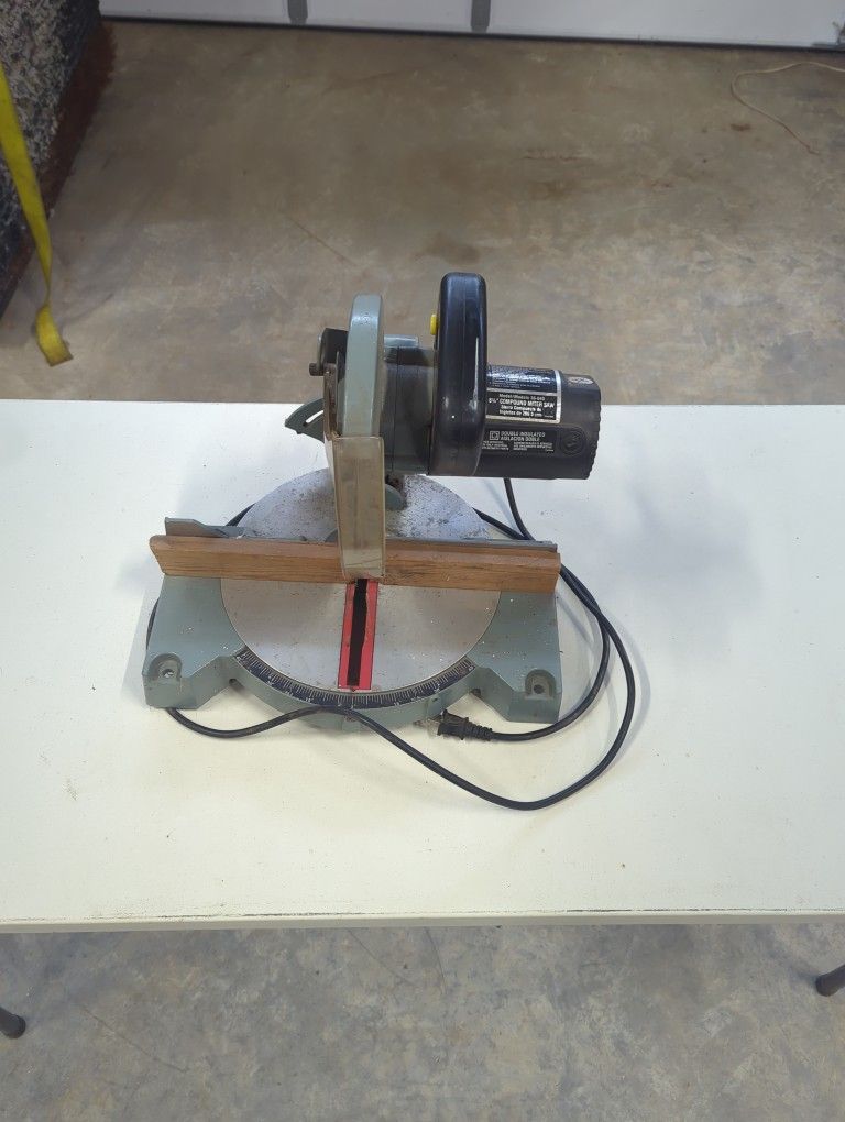 Compound Miter Saw Delta Model 36-040