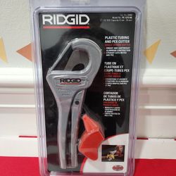 RIDGID PVC and PEX Cutter