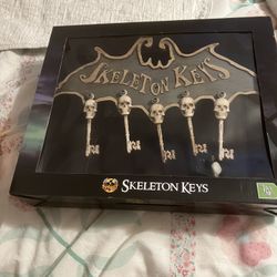 Halloween Skeleton  Keys 
