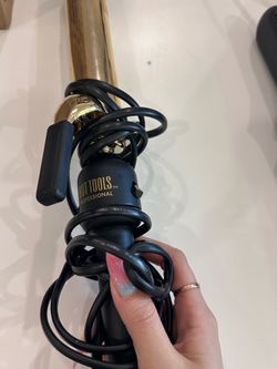 Hot Tools Professional Curling Iron – $40