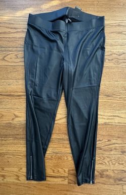 NWT Woman’s Torrid Faux Leather Ankle Zip Black Legging Pants Plus Size 2x