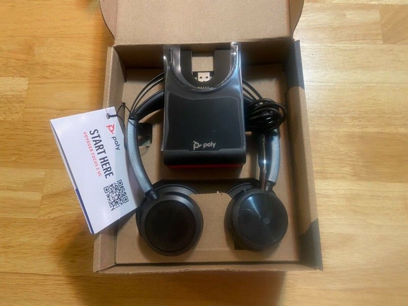 Poly voyager Focus 2 Hybrid Active Noise Canceling Headset Bluetooth