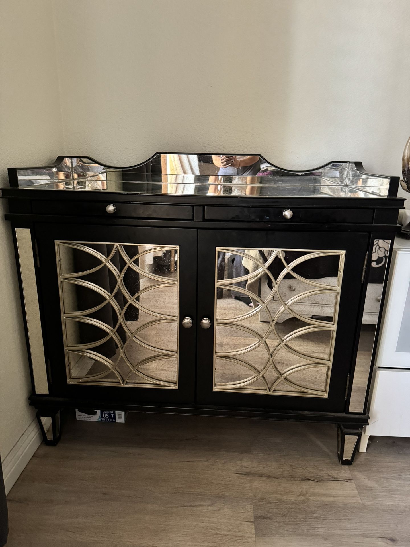 Z Gallerie - Salvatore Antiqued Mirrored Bar Cabinet 