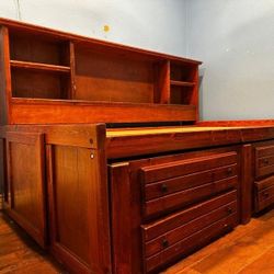 Twin Bedroom Set