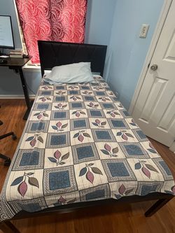 Twin bed with mattress