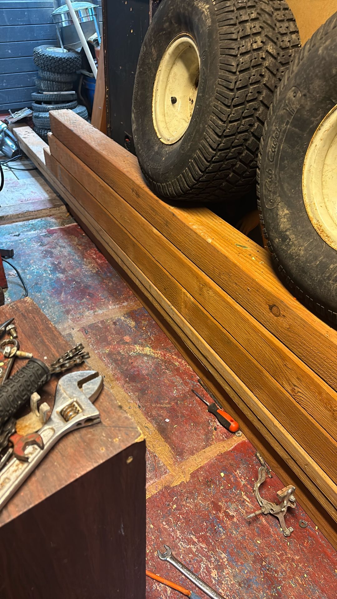 Pressure Treated 4x4 & 2x4’s ,& 80lb Concrete Mix