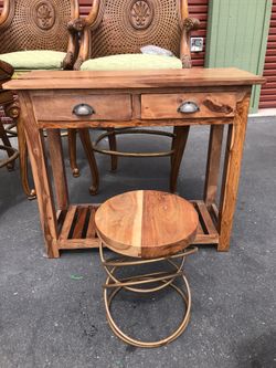 Small beach wood vanity with matching stool