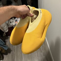 Yeezy Knit Runner Size 10
