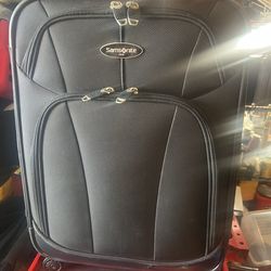 Carryon samsonite