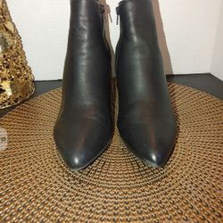 Alfani Harpper Booties Size 8M