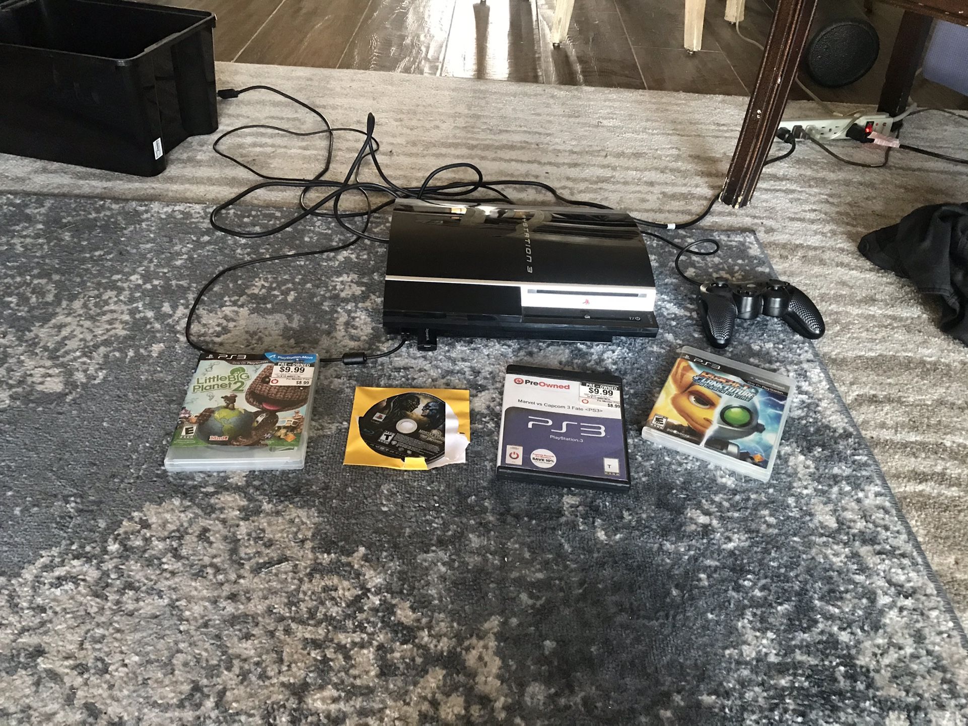 PS3 , Little Big Planet 2,marvel Vs Capcom 3 Mk Vs Dc And Ratchet A Crack In Time With Wires ๐