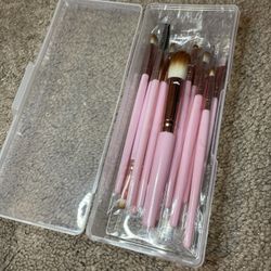 Brushes Set And Storage Box 