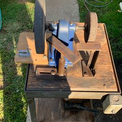 VINTAGE GRINDING WHEEL ON MOBLIE STEEL STAND
