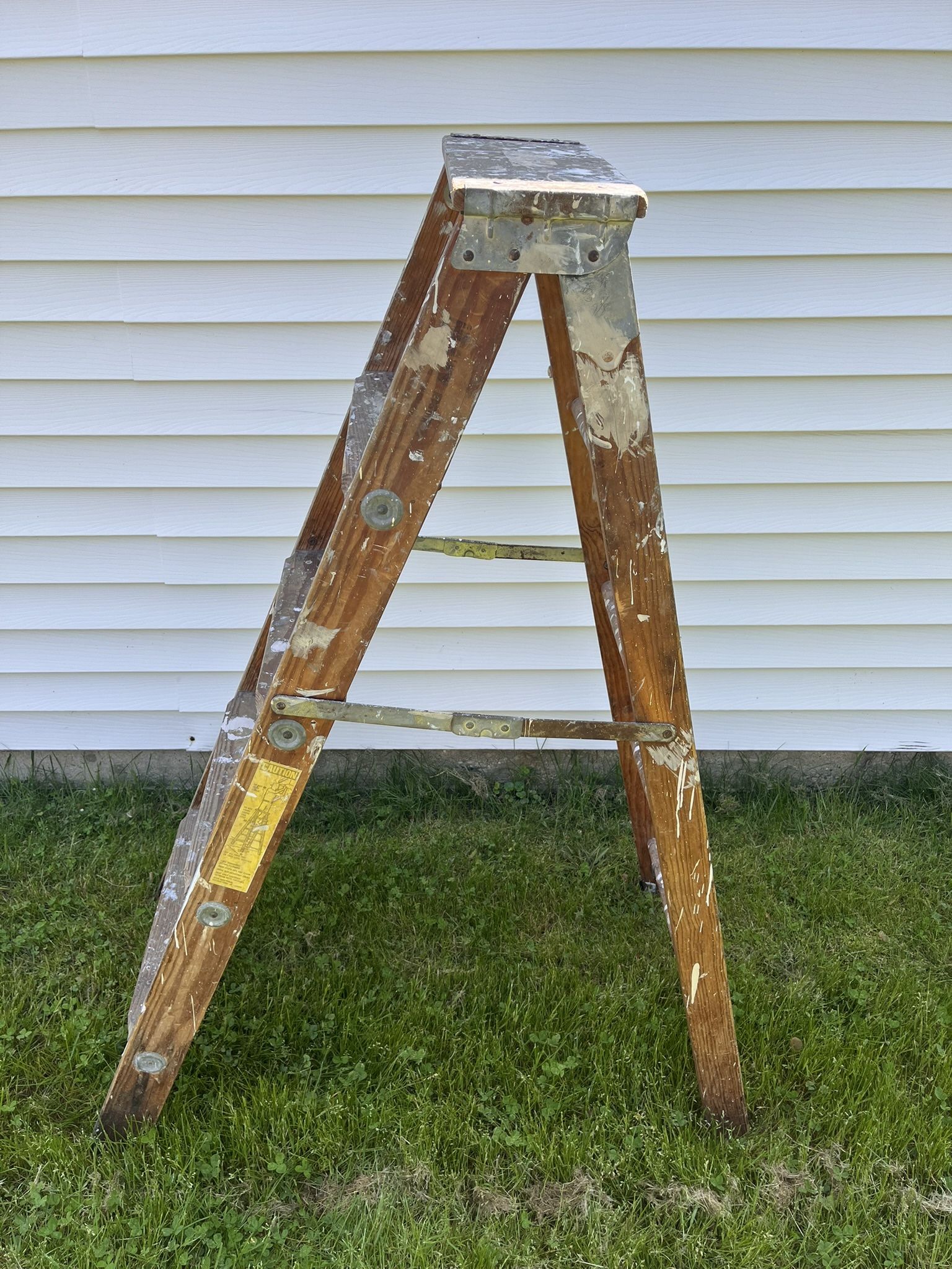 4.5 Foot Wooden Ladder A Frame