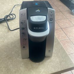 Black Single use Keurig Coffee Machine
