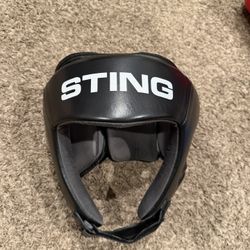 Sting Competition Headgear 