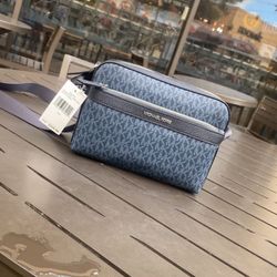 Michael kors mens store bag sale