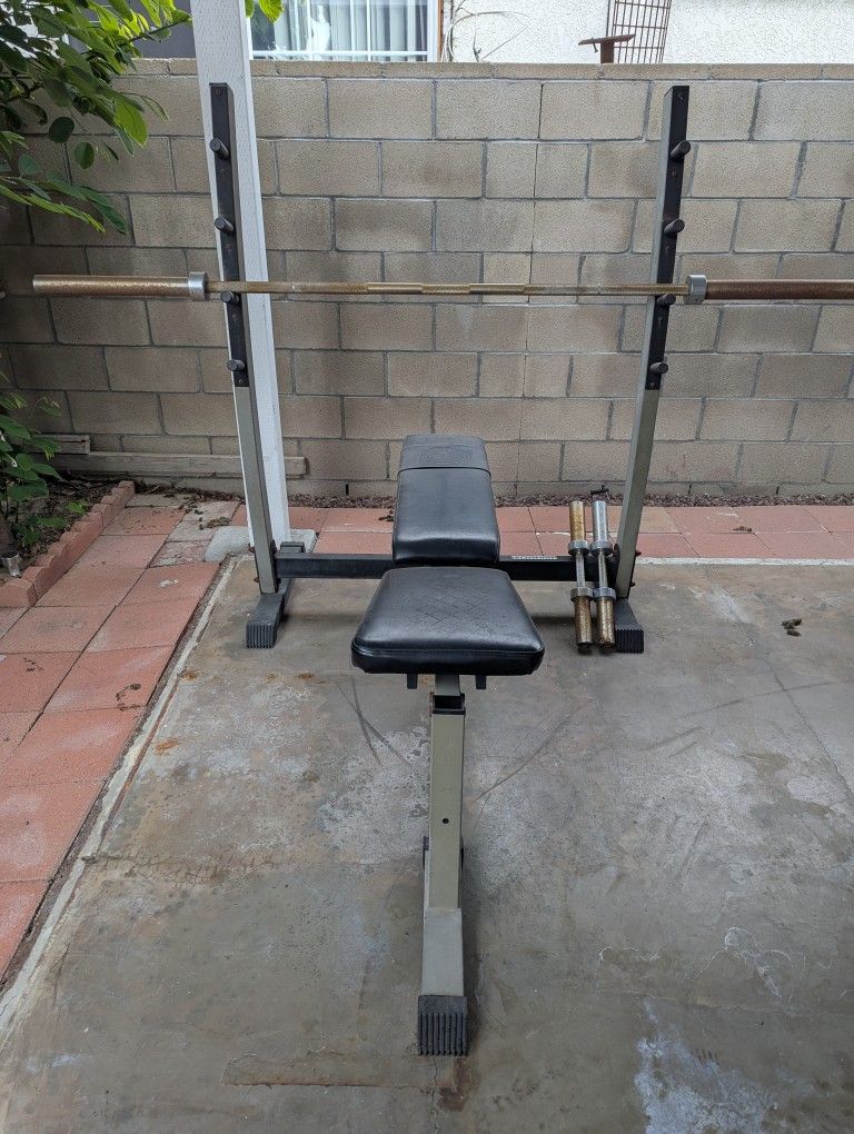 Weight Bench 